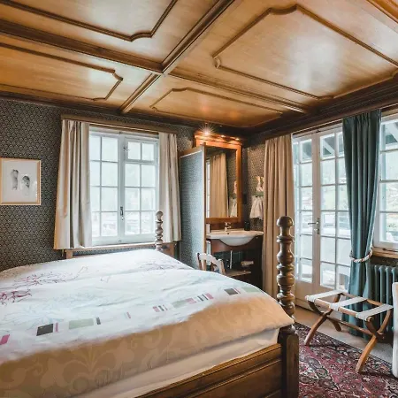 Chalet Turquino 1958- Upper Three Floor Apartment 