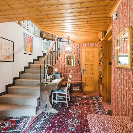 Chalet Turquino 1958- Upper Three Floor Apartment 