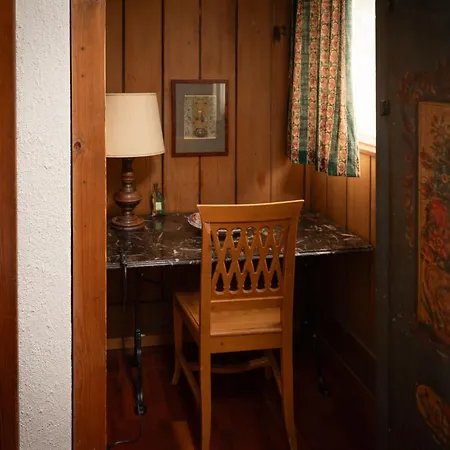 Appartement Chalet Turquino 1958- Upper Three Floor Apartment 