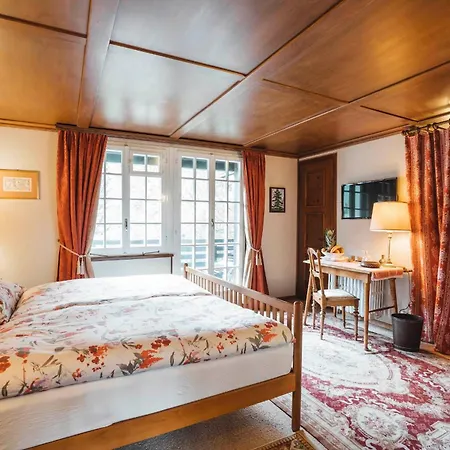 Chalet Turquino 1958- Upper Three Floor Apartment 